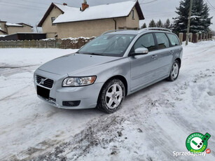 Volvo V50 2.0D Skóra / Xenon / Alu / Pierwszy właściciel / Pełny serwis AS…