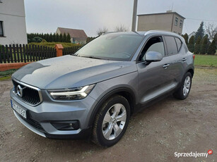 Volvo XC 40 Momentum 4x4 Pełne wyposażenie Bezwypadkowy