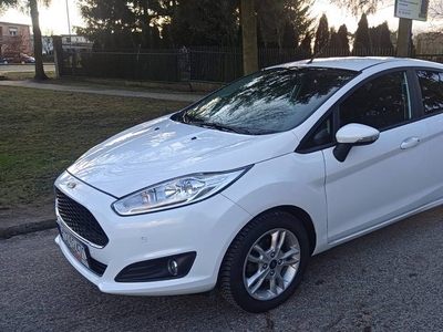 2016 Ford fiesta 1.0 90koni zarej. ubezp. bardzo ładny