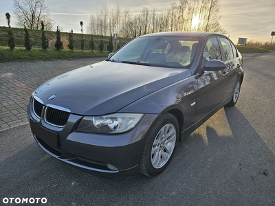 BMW Seria 3 318d