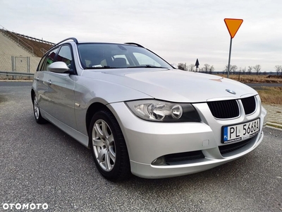 BMW Seria 3 318d DPF Touring Edition Lifestyle