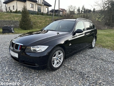 BMW Seria 3 318i