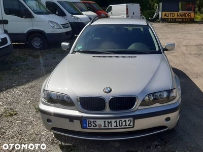 BMW Seria 3 318i