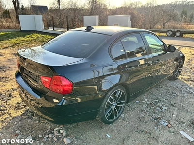 BMW Seria 3 320i