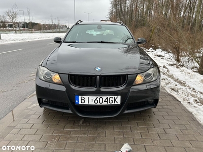 BMW Seria 3 320i