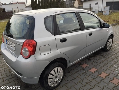 Chevrolet Aveo 1.2 16V Base