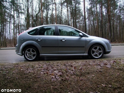 Ford Focus 1.6 Ghia