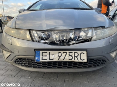 Honda Civic 2.2i-CTDi Executive