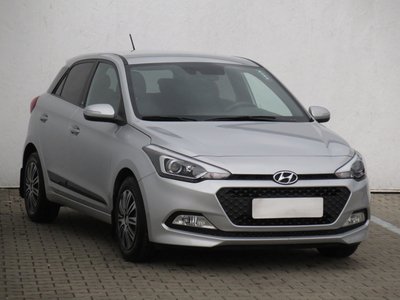 Hyundai i20 2017 1.2 101995km Hatchback