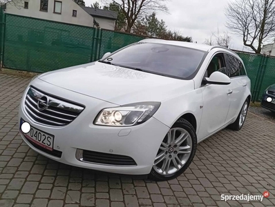 INSIGNIA / 2.0 / DIESEL / ŁADNA / 1 - WŁAŚĆ / ZAREJ /