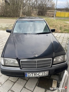 Mercedes C180 w202