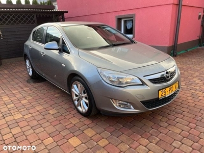 Opel Astra 1.4 Turbo Cosmo