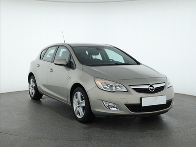 Opel Astra 2010 1.4 16V 166739km ABS