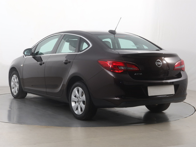 Opel Astra 2015 1.6 16V 66943km ABS