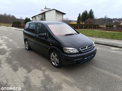 Opel Zafira 1.8 16V Elegance