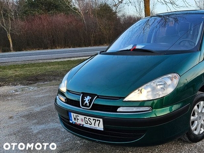 Peugeot 806