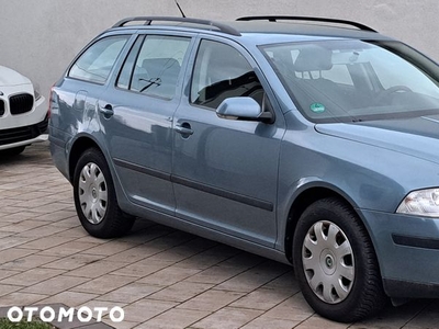 Skoda Octavia 1.6 FSI Ambiente Tiptr