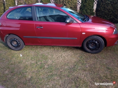 Sprzedam seat ibiza 1.2 70 km z gazem założony 2017