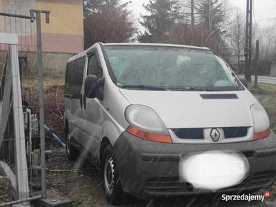 Sprzedania Renault trafik 9 osobowy