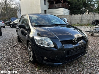 Toyota Auris 1.33 VVT-i Terra Start