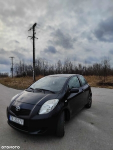 Toyota Yaris 1.0 Base