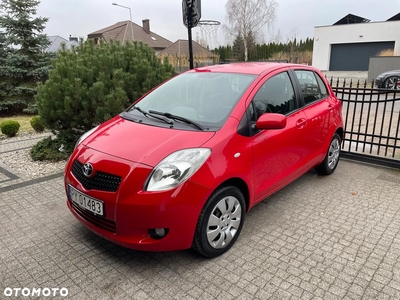 Toyota Yaris 1.0 Premium