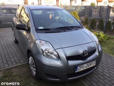 Toyota Yaris 1.0 Terra