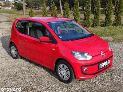 Volkswagen up! (BlueMotion Technology) move