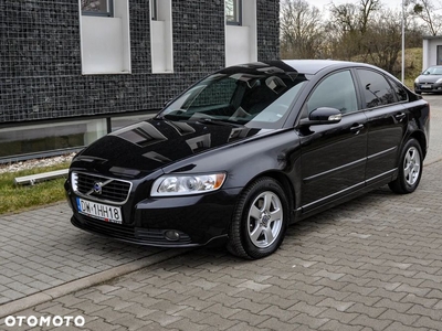 Volvo S40