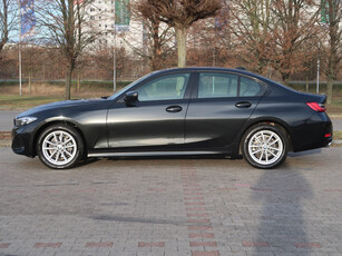 BMW 3 2023 318 i 17142km ABS