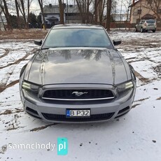 Ford Mustang 3.7