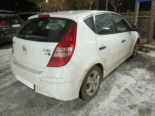 Hyundai i30 2010 1.4 CVVT 211810km ABS klimatyzacja manualna