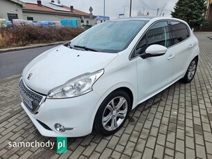 Peugeot 208 1.6