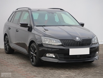 Skoda Fabia III , DSG, Navi, Klimatronic, Tempomat, Parktronic,