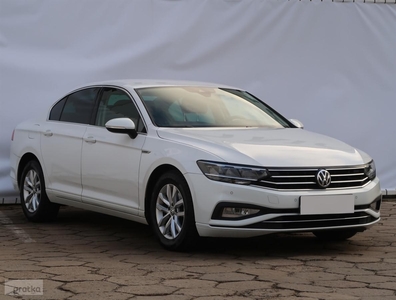 Volkswagen Passat B8 , Salon Polska, 1. Właściciel, Serwis ASO, Automat, VAT 23%,