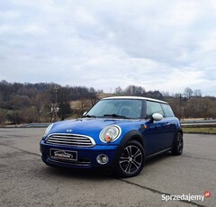 Ładny doinwestowany Mini Cooper 1,6 benzyna po lifcie 2007 rok Polecam