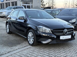 MERCEDES A 180 Navi-Alu-Automat-Radar