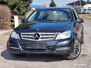 MERCEDES C 200 BENZYNA