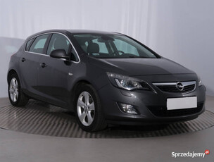 Opel Astra 1.6 T