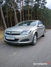 Opel Astra GTC super stan