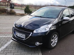 Peugeot 208 1.0 benzyna 2014r