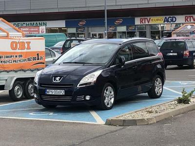 Peugeot 5008 1.6 THP benzyna