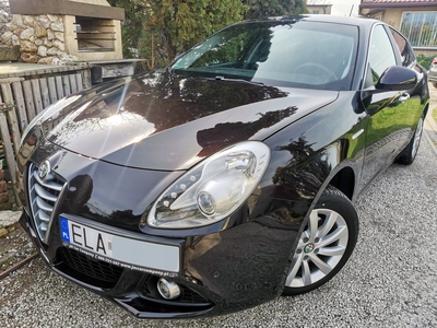 Alfa Romeo Giulietta Nuova II Hatchback 5d Facelifting 1.4 TB 16v Mair 170KM 2014