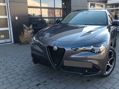 Alfa Romeo Stelvio SUV Facelifting 2.0 Turbo 280KM 2023