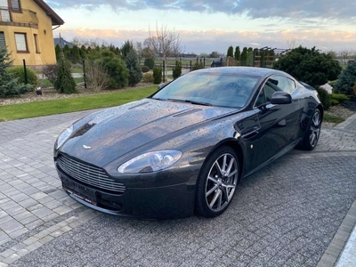 Aston Martin V8 Vantage 2005 2012