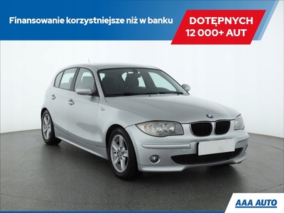 BMW Seria 1 E81/E87 Hatchback 5d E87 2.0 118d 122KM 2005