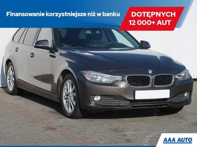 BMW Seria 3 F30-F31-F34 Touring 2.0 318d 143KM 2013