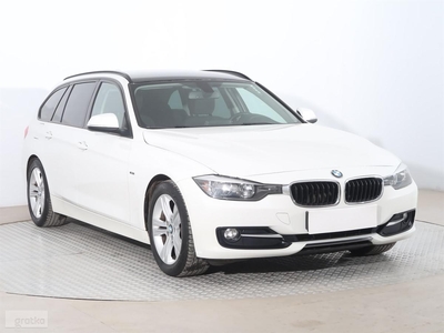 BMW SERIA 3 V (F30/F31/F34) BMW SERIA 3 , Serwis ASO, Navi, Klimatronic, Tempomat, Parktronic,