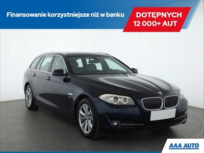 BMW Seria 5 F10-F11 Touring 525d 218KM 2012