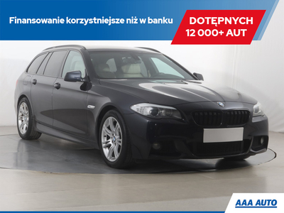 BMW Seria 5 F10-F11 Touring 530d 245KM 2011